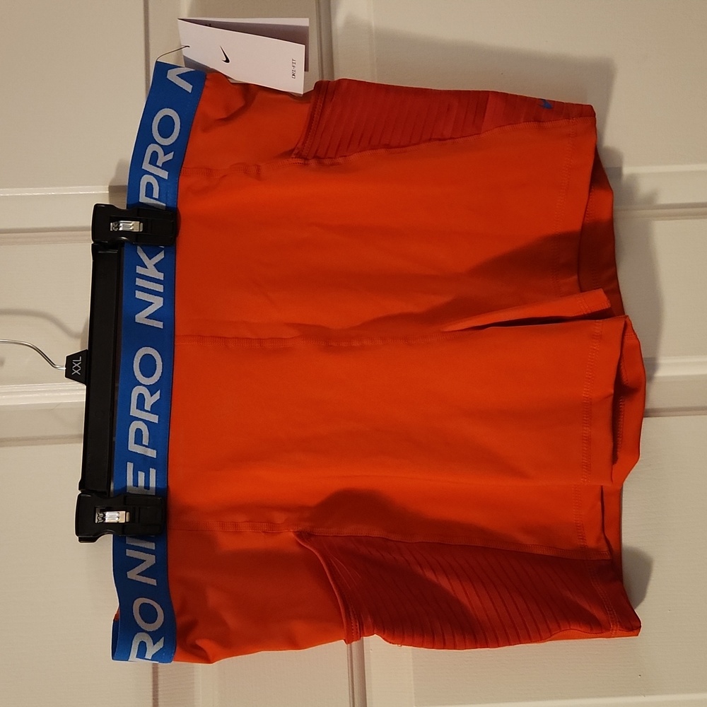 NEW! NIKE PRO SHORTS, DRI-FIT, 3", XXL